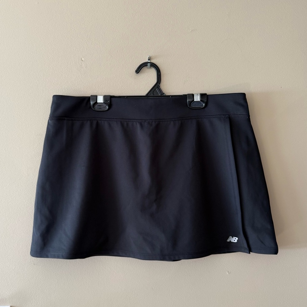 ❌SOLD❌New Balance Black Athletic Skort - Picture 9 of 13